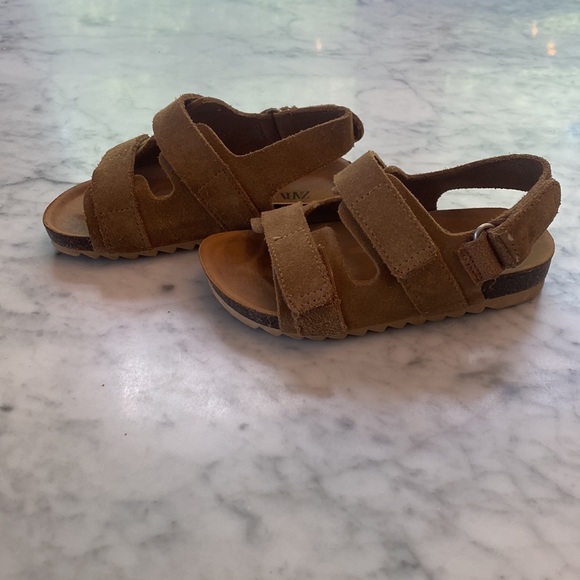 Zara Baby Leather Strap Sandals - Picture 2 of 5